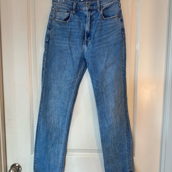 Abercrombie & Fitch Ultra High Rise Ankle Straight Leg Classic Jeans, size 27/4 - Picture 11 of 13